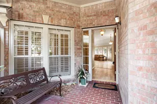 2430 Fairway Pointe Dr, League City, TX 77573 - Photo 5