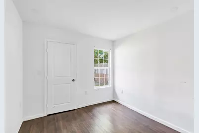 212 Super Street, Houston, TX 77011 - Photo 17