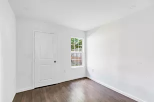 212 Super St, Houston, TX 77011 - Photo 17