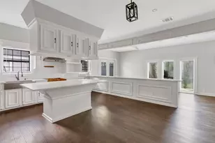 212 Super St, Houston, TX 77011 - Photo 7