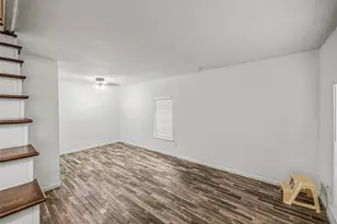 830 Threadneedle St, Houston, TX 77079 - Photo 5