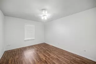 830 Threadneedle St, Houston, TX 77079 - Photo 11