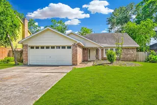 5506 Enchanted Timbers Dr, Humble, TX 77346 - Photo 1