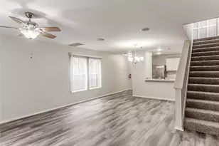 1722 Redwing Bluff Dr, Houston, TX 77009 - Photo 11
