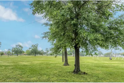 1722 Redwing Bluff Drive, Houston, TX 77009 - Photo 27