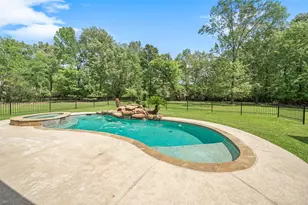 11365 Lake Oak Dr, Montgomery, TX 77356 - Photo 35