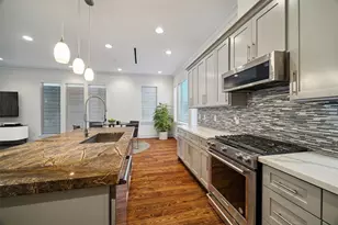 4833 Chenevert St, Houston, TX 77004 - Photo 13