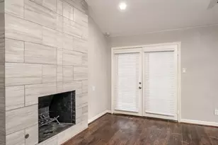 1907 Ashford Hollow Ln, Houston, TX 77077 - Photo 13