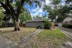1907 Ashford Hollow Ln, Houston, TX 77077 - Photo 3