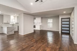 1907 Ashford Hollow Ln, Houston, TX 77077 - Photo 9