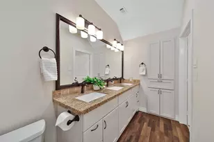 304 Ridge Lake Scenic Dr, Montgomery, TX 77316 - Photo 39