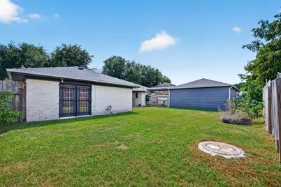 7614 Rollingbrook Drive, Houston, TX 77071 - Photo 45