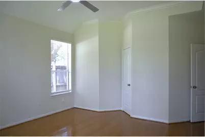 218 Heathbrook Lane, Houston, TX 77094 - Photo 17