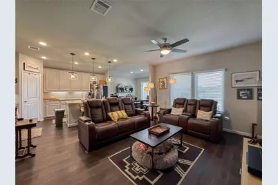 19115 Shoreside Terrace Drive, Manvel, TX 77578 - Photo 29