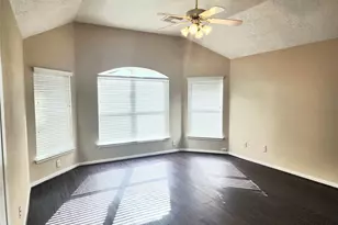 11306 Palm Bay St, Pearland, TX 77584 - Photo 9