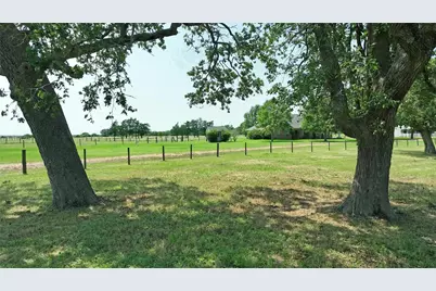 2120 Hohenwalde School Road, Brenham, TX 77833 - Photo 31