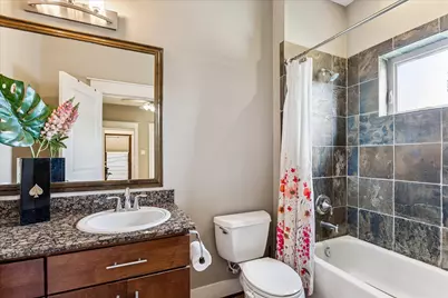 1508 Crockett Street #C, Houston, TX 77007 - Photo 11