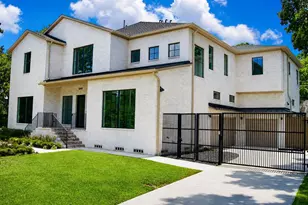 2341 Maroneal St, Houston, TX 77030 - Photo 1