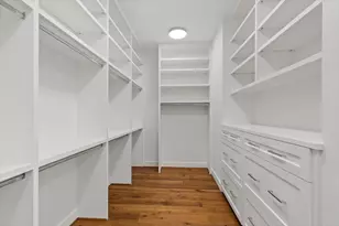 2341 Maroneal St, Houston, TX 77030 - Photo 33