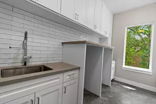 2341 Maroneal St, Houston, TX 77030 - Photo 33