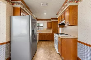 3002 El Camino St, Bay City, TX 77414 - Photo 21