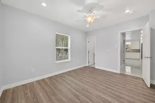 6928 Apache St, Houston, TX 77028 - Photo 29