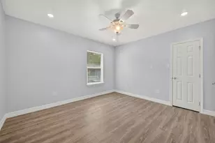 6928 Apache St, Houston, TX 77028 - Photo 31