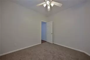 6715 Village Bridge Dr, Humble, TX 77346 - Photo 17