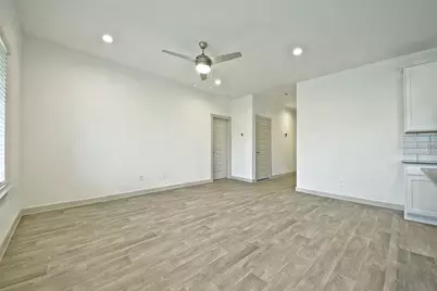 7923 Suffolk Valley Lane, Rosharon, TX 77583 - Photo 17