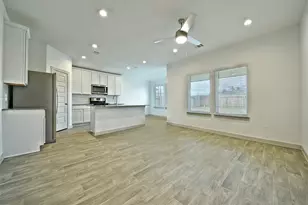 7923 Suffolk Vly Ln, Rosharon, TX 77583 - Photo 3