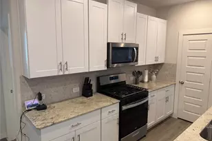 5711 Madden Ln, Houston, TX 77048 - Photo 11