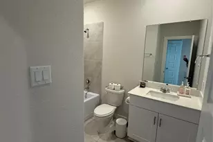 5711 Madden Ln, Houston, TX 77048 - Photo 33