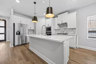 7046 Lauren Oak Dr, Conroe, TX 77304 - Photo 11
