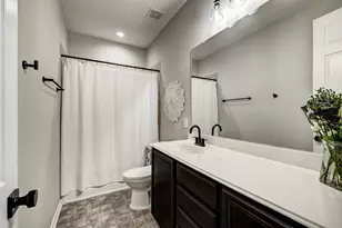 1996 Elkington Cir, Conroe, TX 77304 - Photo 11