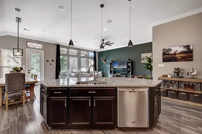 1996 Elkington Circle, Conroe, TX 77304 - Photo 33