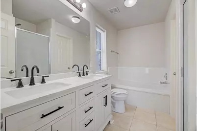 119 Horn Court, Baytown, TX 77523 - Photo 19