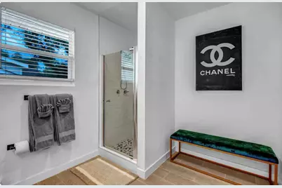 5918 Lattimer Drive, Houston, TX 77035 - Photo 35