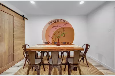 5918 Lattimer Drive, Houston, TX 77035 - Photo 5