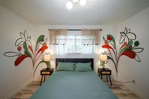 5918 Lattimer Dr, Houston, TX 77035 - Photo 13