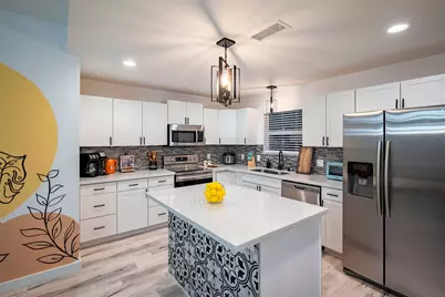 5918 Lattimer Drive, Houston, TX 77035 - Photo 29