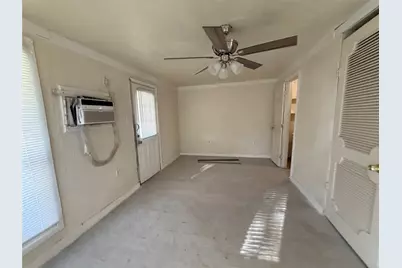 5501 Malmedy Road, Houston, TX 77033 - Photo 13