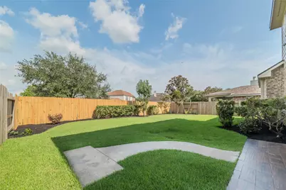 2905 Plum Lake Drive, Pearland, TX 77584 - Photo 47