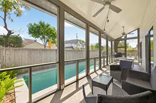 7703 Janak Dr, Houston, TX 77055 - Photo 7