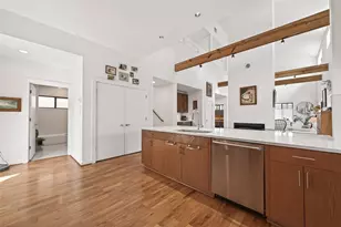 7703 Janak Dr, Houston, TX 77055 - Photo 17