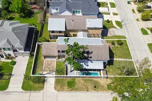 7703 Janak Dr, Houston, TX 77055 - Photo 47