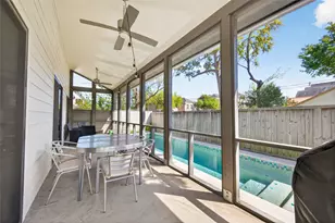 7703 Janak Dr, Houston, TX 77055 - Photo 13