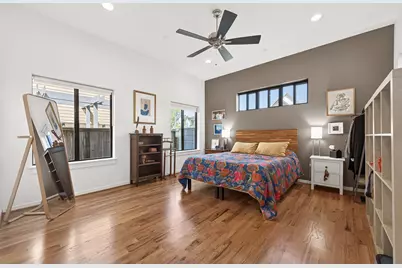 7703 Janak Drive, Houston, TX 77055 - Photo 19