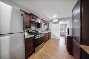 504 Stimpson St, Baytown, TX 77520 - Photo 3