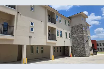 26307 Oak Ridge Dr #1103, The Woodlands, TX 77380 - Photo 3