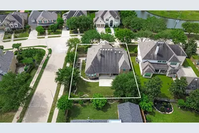 222 Chatham Avenue, Sugar Land, TX 77479 - Photo 3
